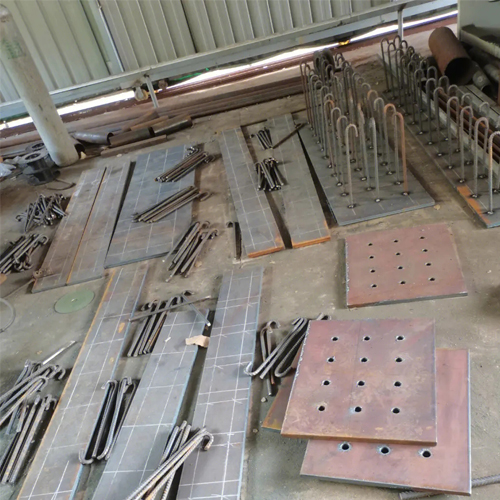 有哪些其他因素会影响东营预埋件位置的确定？