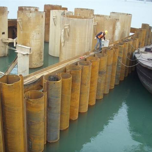 东营钢护筒现场安装